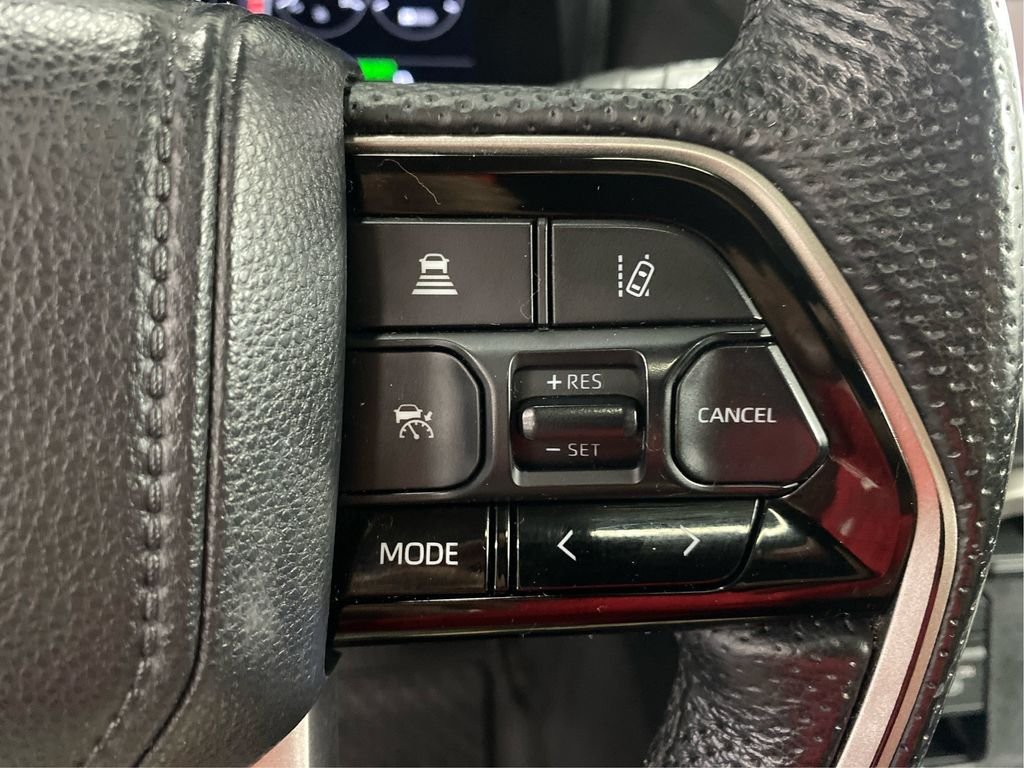 2023 Toyota Sequoia SR5 - Photo 18