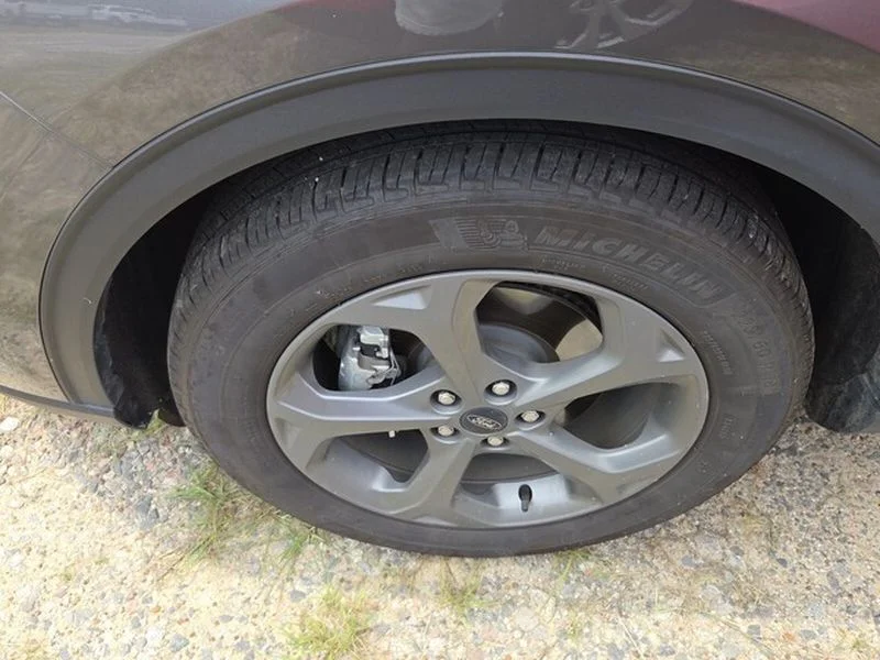 Used 2025 Carbonized Gray Metallic Ford ST-Line image 17