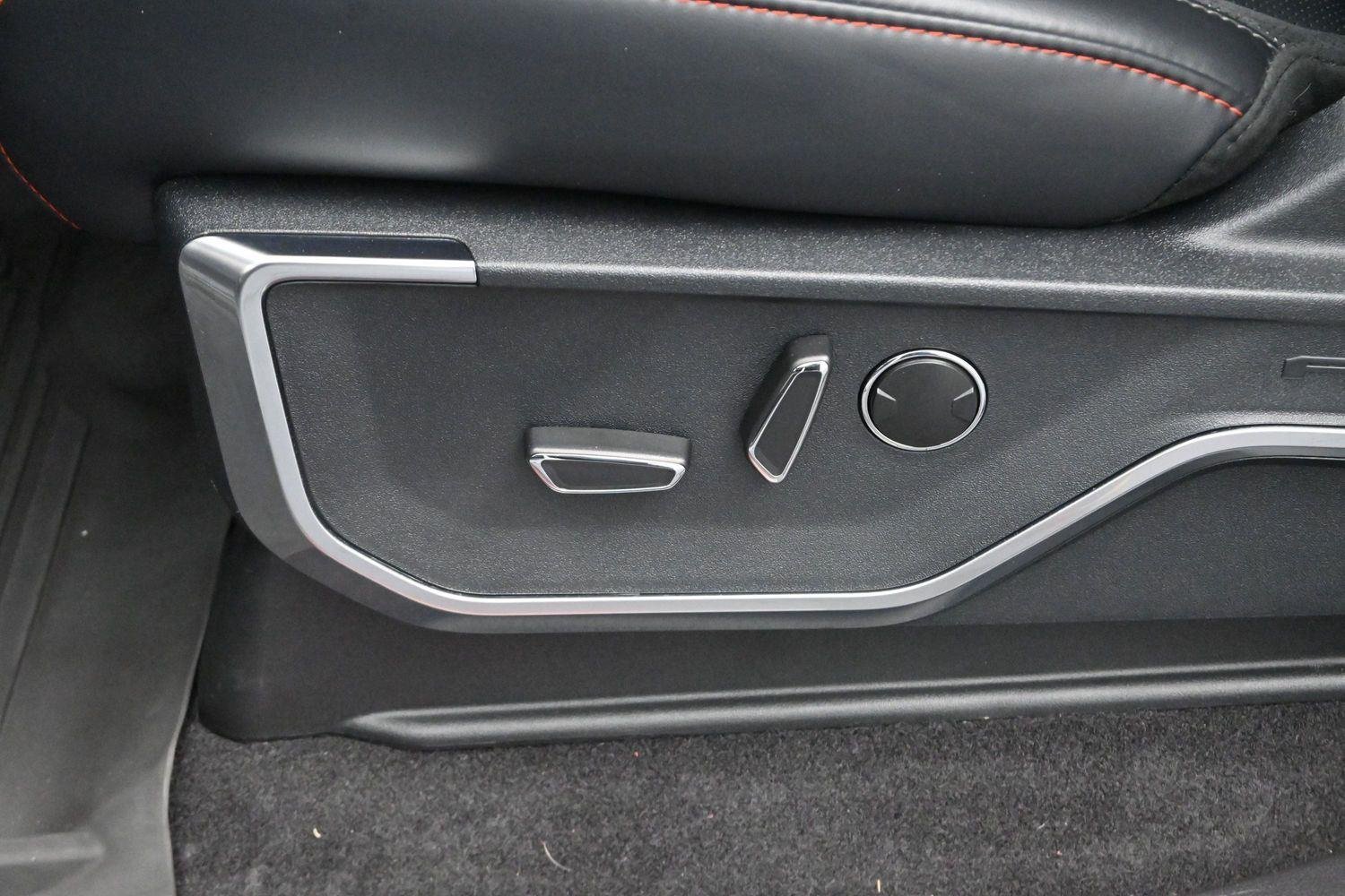 Used 2024 Avalanche Gray Ford Raptor image 15