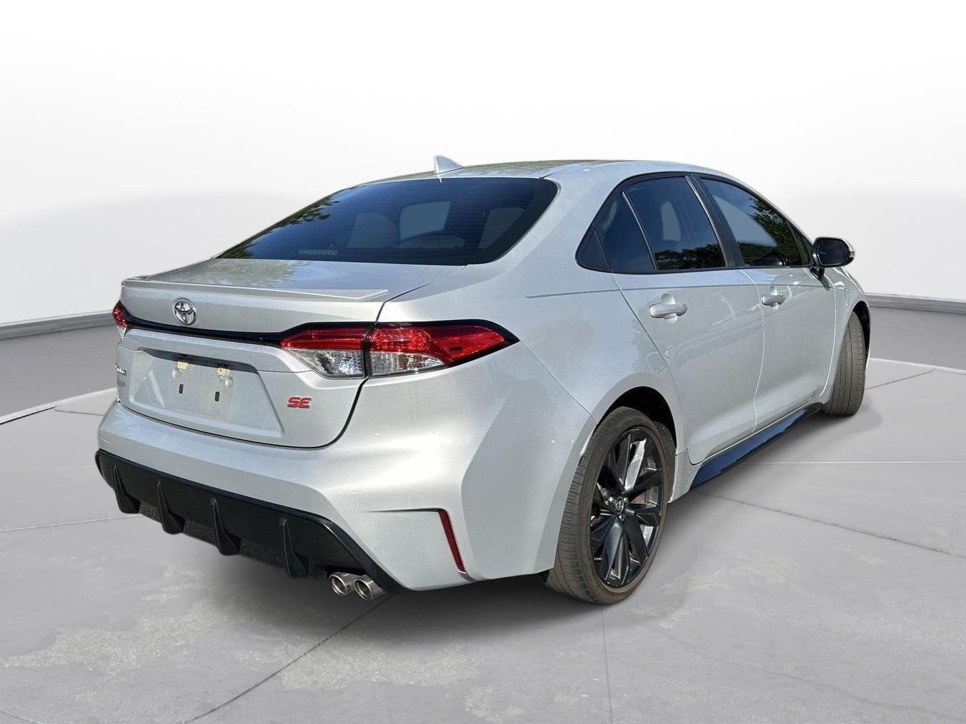 Certified Used 2024 Classic Silver Metallic Toyota SE image 6