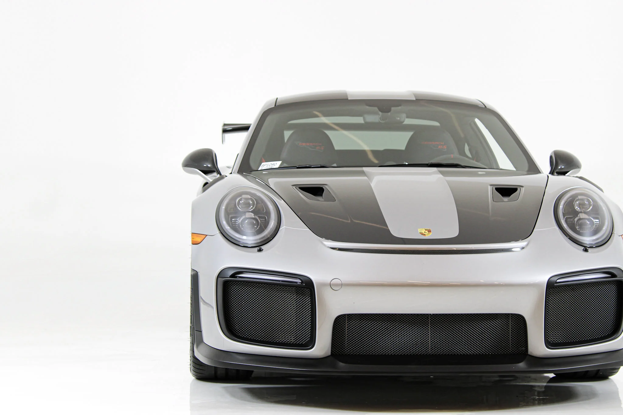 Used 2018 Silver Porsche GT2 RS Coupe image 11