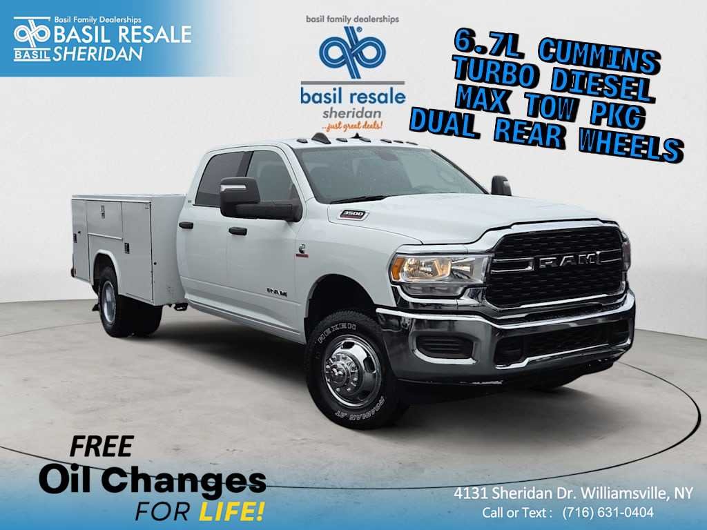 2024 Ram 3500 Chassis Cab SLT