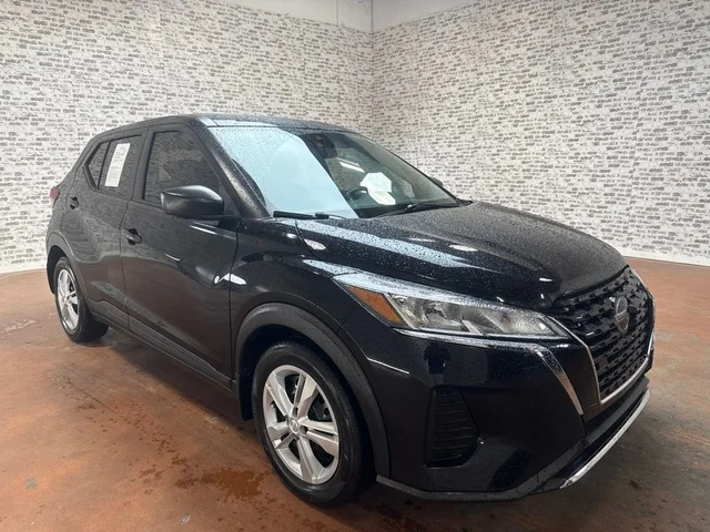 2021 Nissan Kicks S