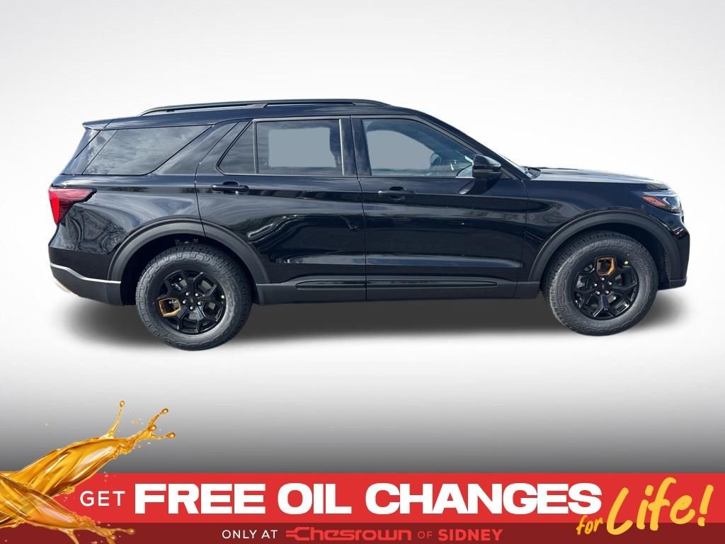 New 2026 Agate Black Metallic Ford Tremor® image 8