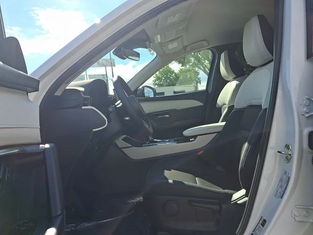 New 2026 White Mazda 2.5 S Select image 8