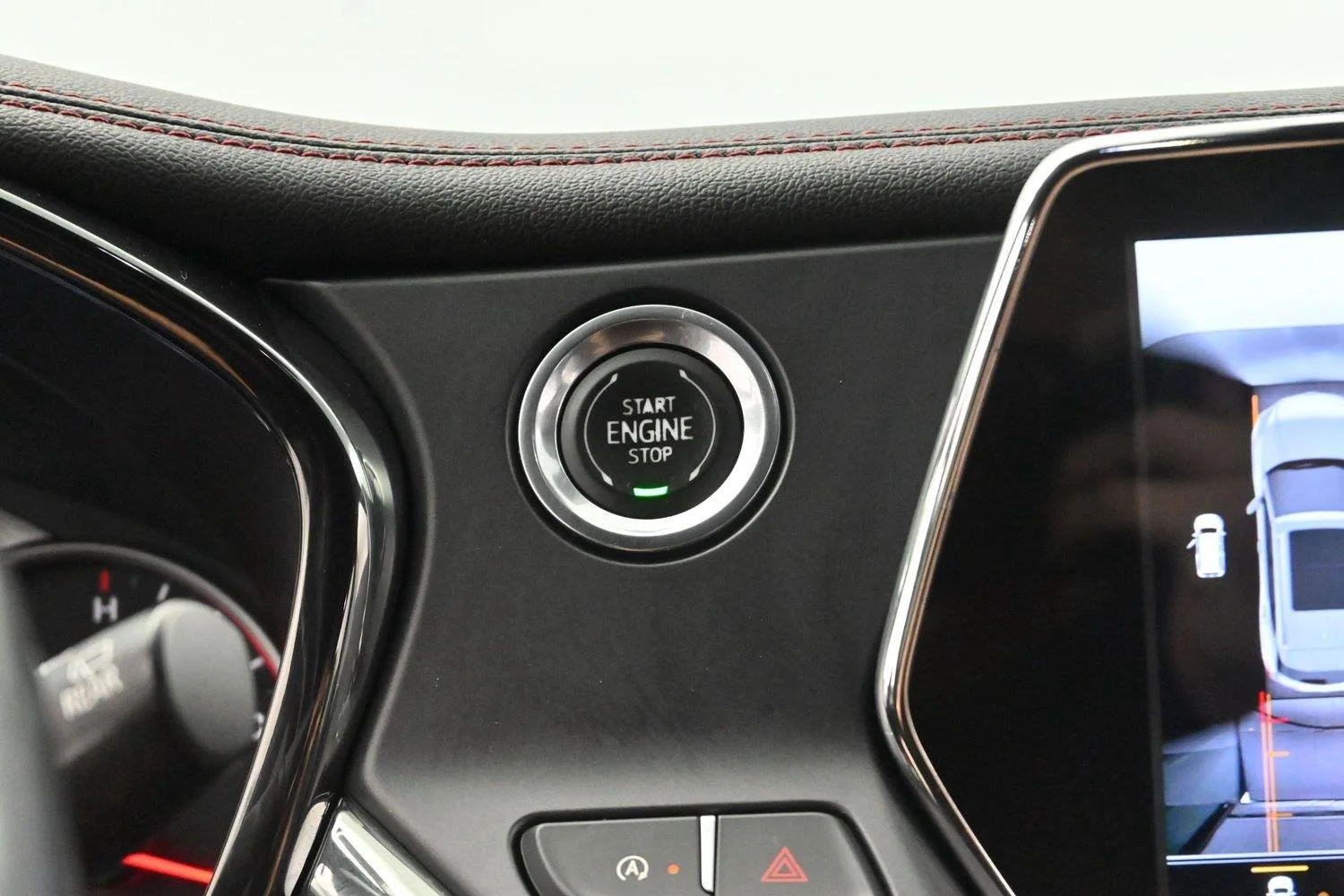 Used 2020 NIGHTFALL GRAY METALLIC Chevrolet RS image 27
