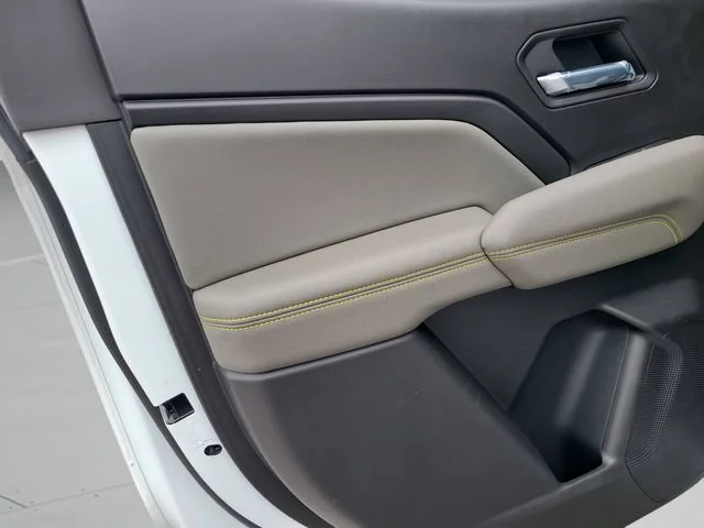 Used 2025 Summit White Chevrolet ZR2 image 11