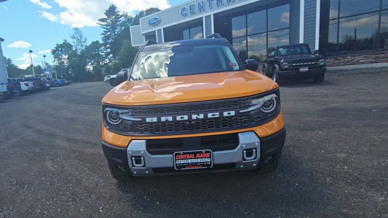 New 2026 Orange Fury Metallic Tri-Coat Ford Badlands image 3