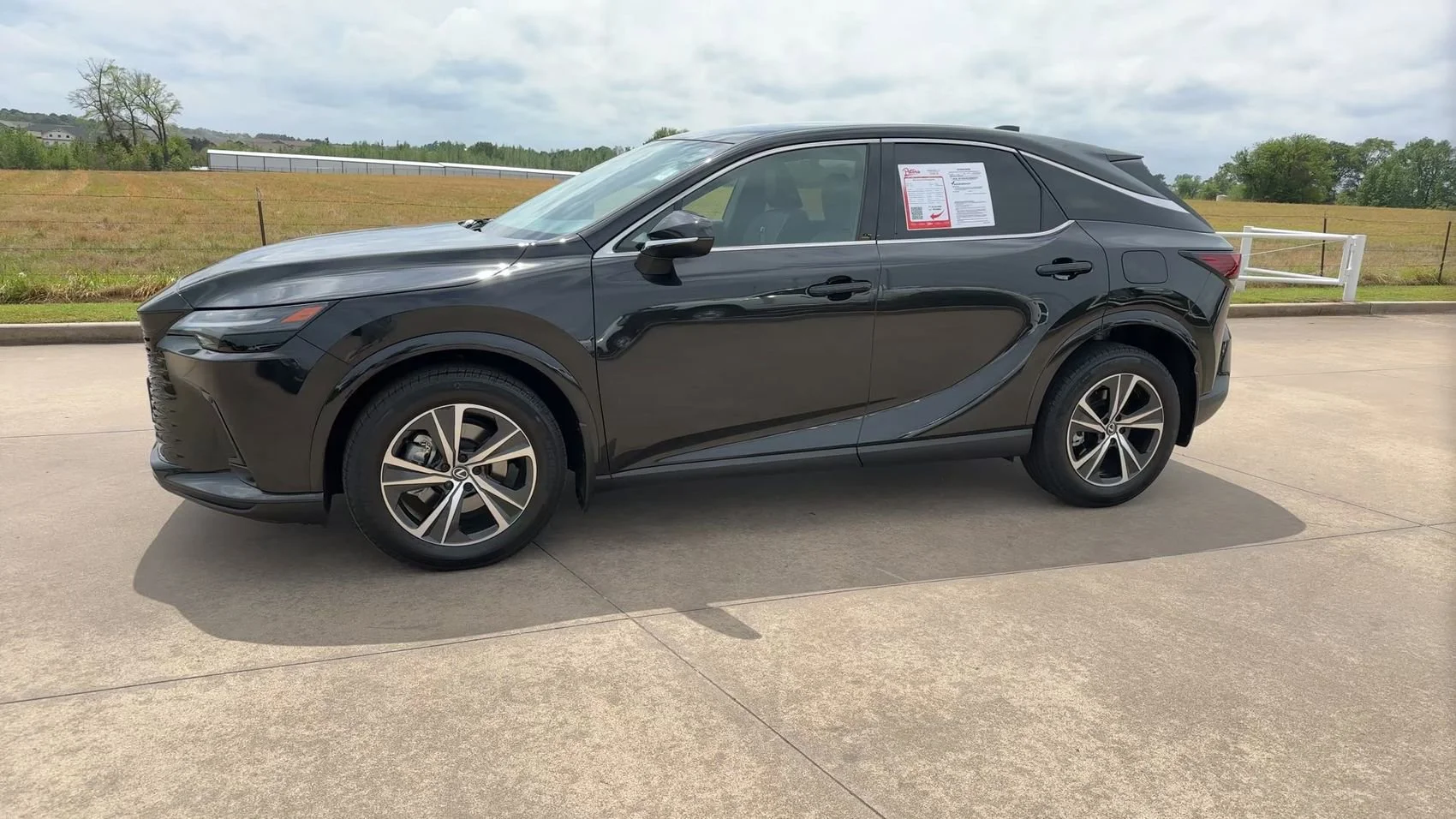 Used 2024 Caviar Lexus RX 350 image 4