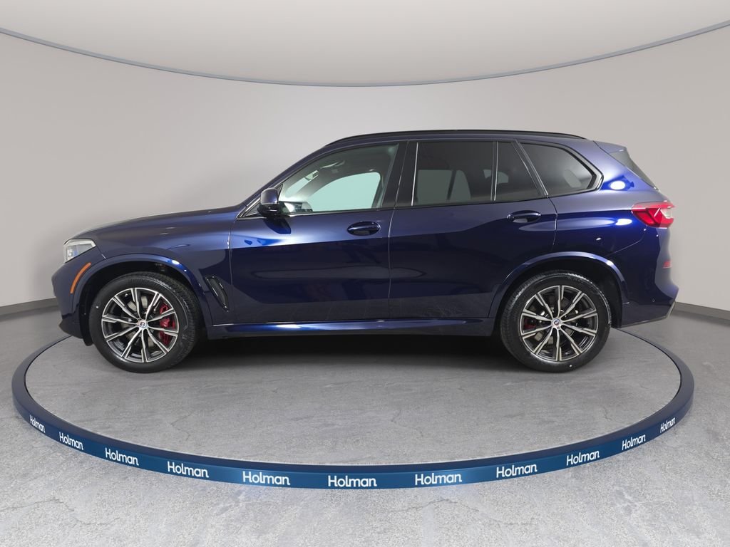 Used 2022 Tanzanite Blue II Metallic BMW M50i image 9