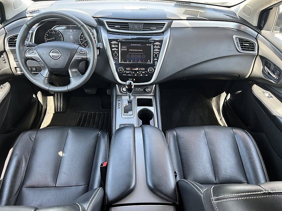 Used 2024 Pearl White Tricoat Nissan SL image 18