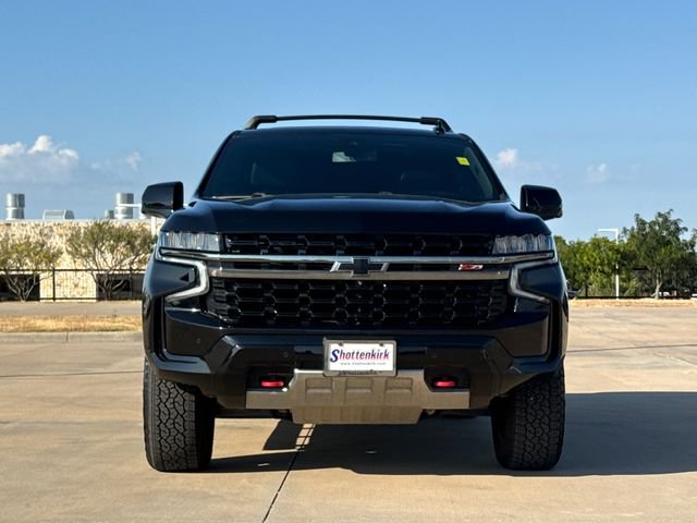 Used 2022 Black Chevrolet Z71 image 2