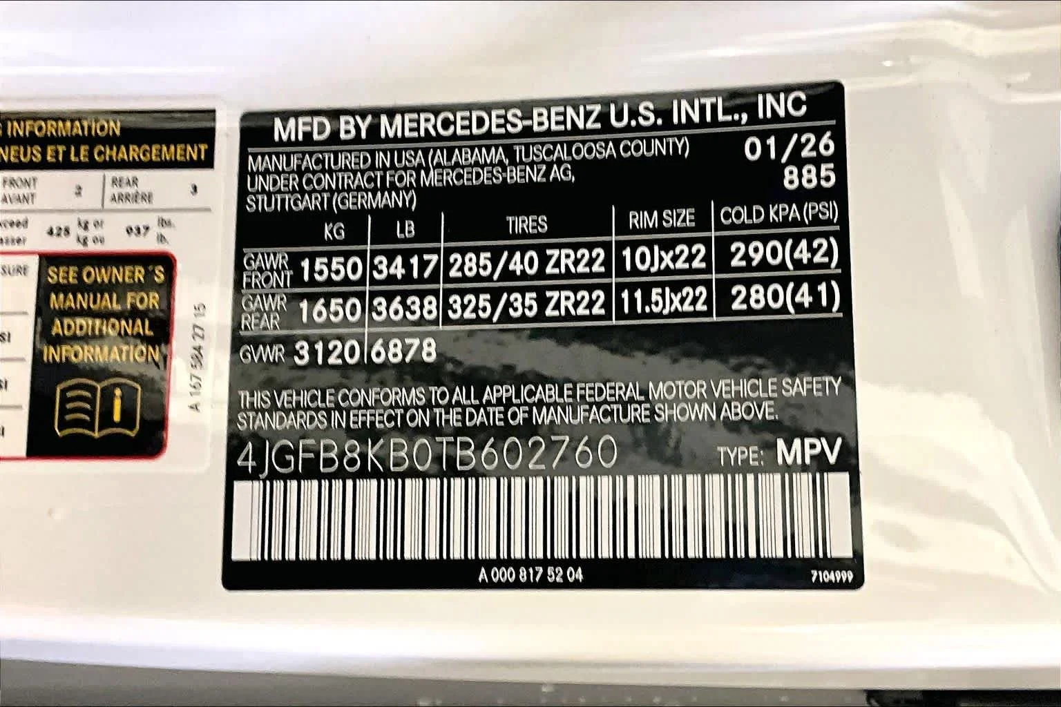 New 2026 MANUFAKTUR Moonlight White Metallic Mercedes-Benz AMG® GLE 63 S image 12