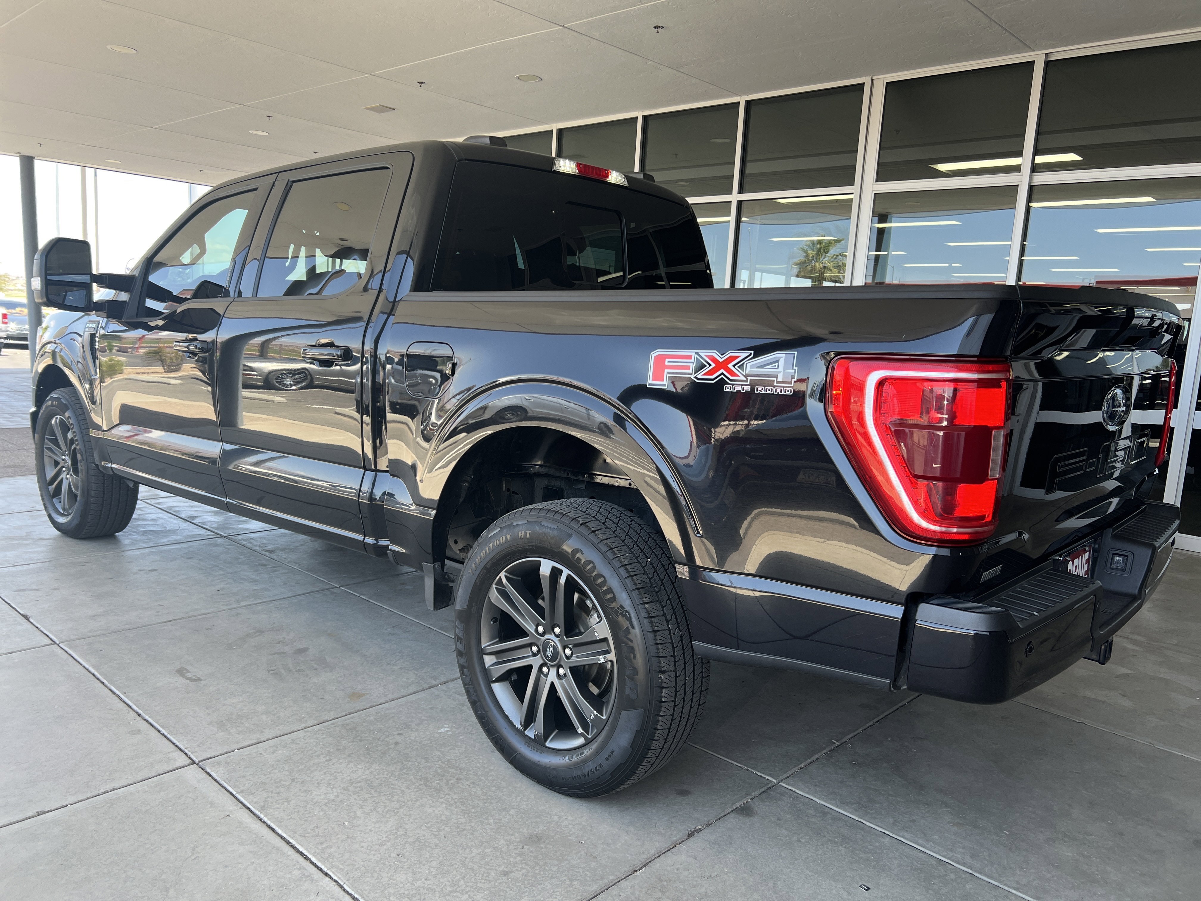 2022 Ford F-150 XLT - Photo 6