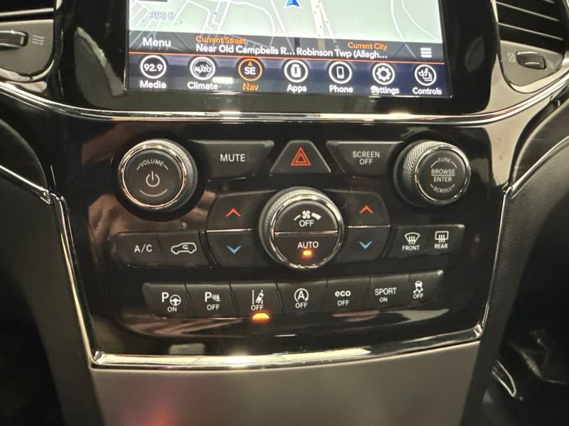 Used 2021 Black Jeep Limited image 35