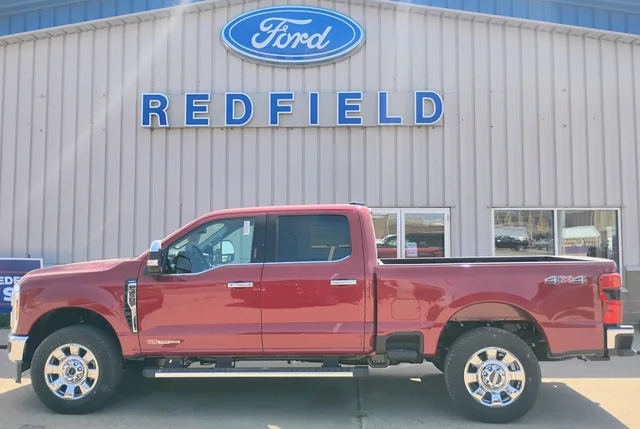 2026 Ford Super Duty F-350® Lariat®