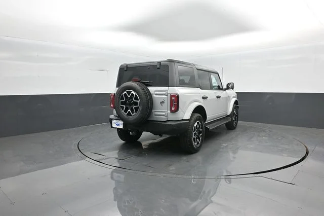 New 2026 Avalanche Gray Ford Outer Banks® image 7