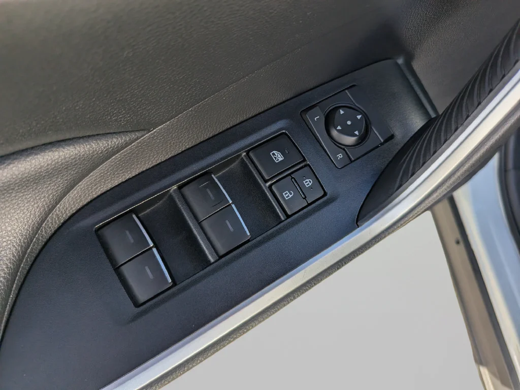 Used 2023 White Toyota XLE image 18