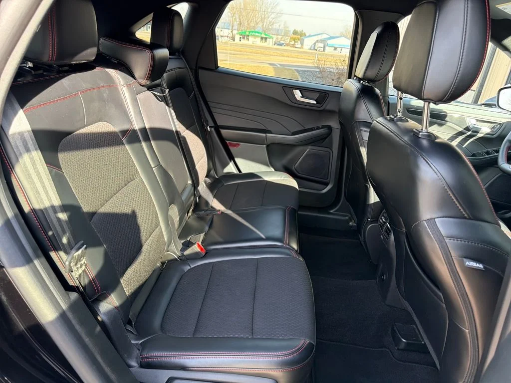 Used 2025 Black Ford ST-Line Select image 16
