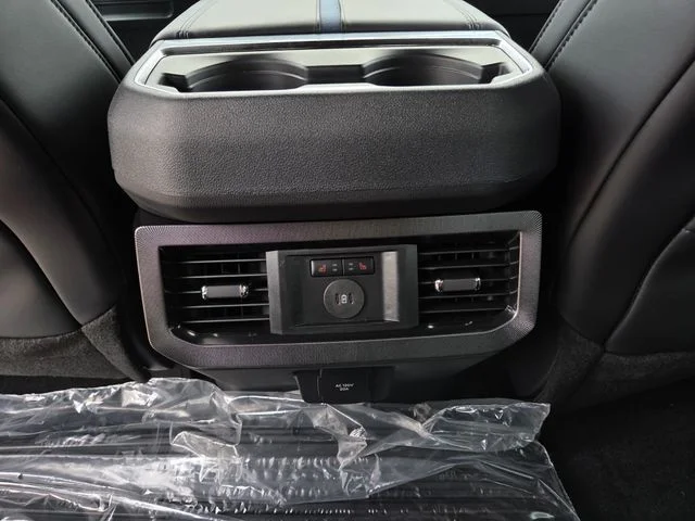 New 2026 Star White Metallic Tri-Coat Ford F-250® Platinum® image 37
