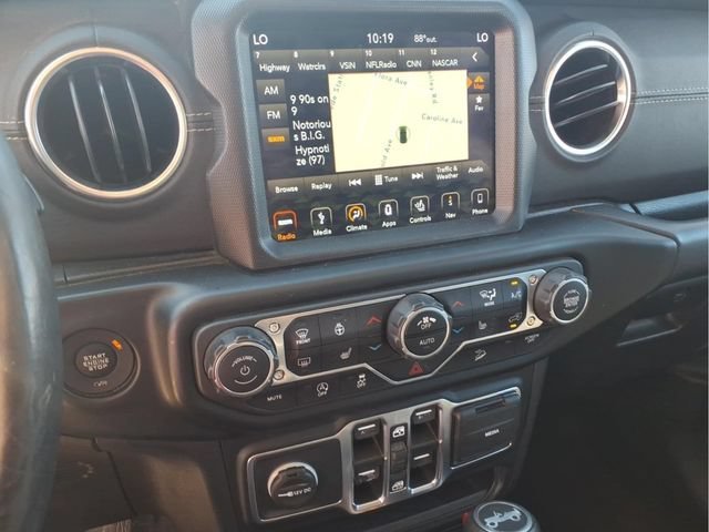 Used 2018 Blue Jeep Sahara 4x4 image 9