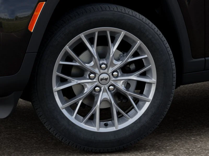 New 2027 High-Gloss Black Paint Jeep Limited image 4