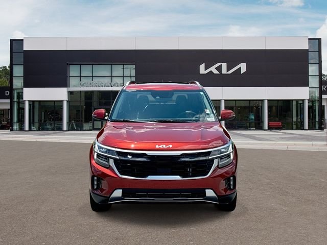 Used 2025 Orange Kia SX image 3