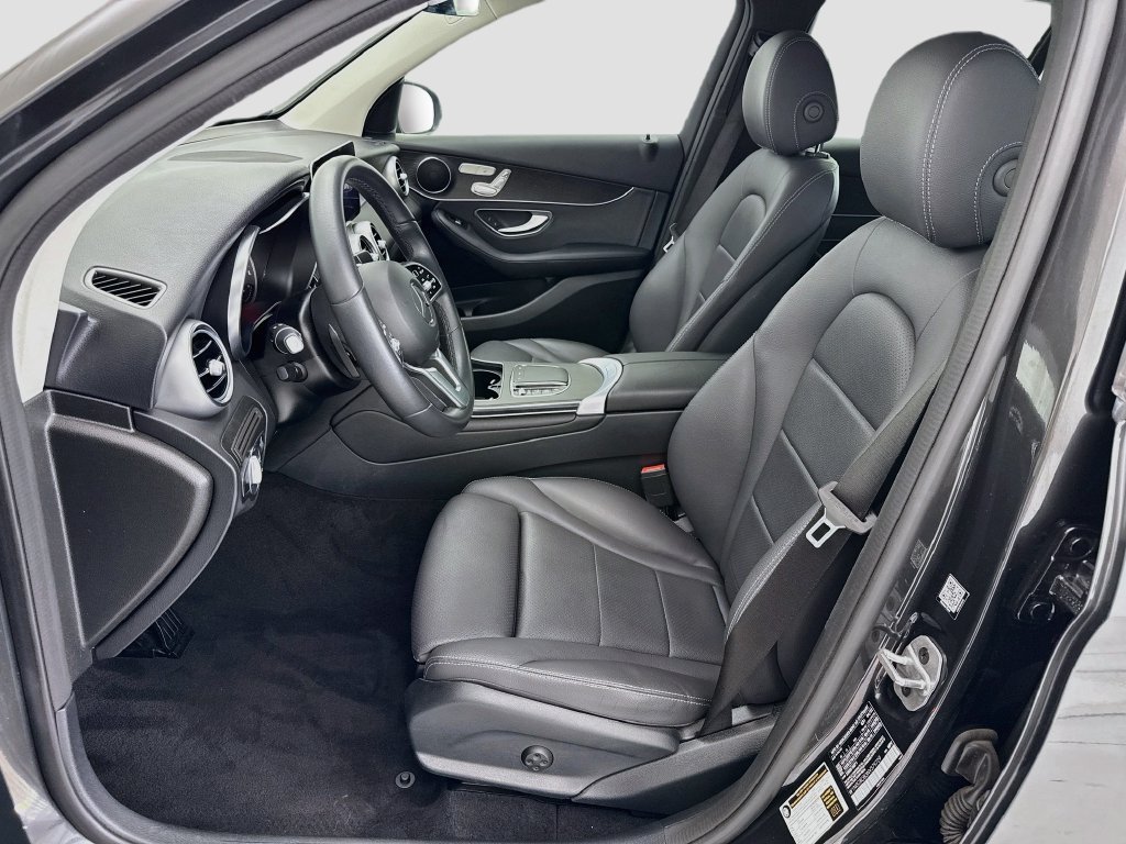 Certified Used 2022 Graphite Gray Metallic Mercedes-Benz GLC 300 image 17