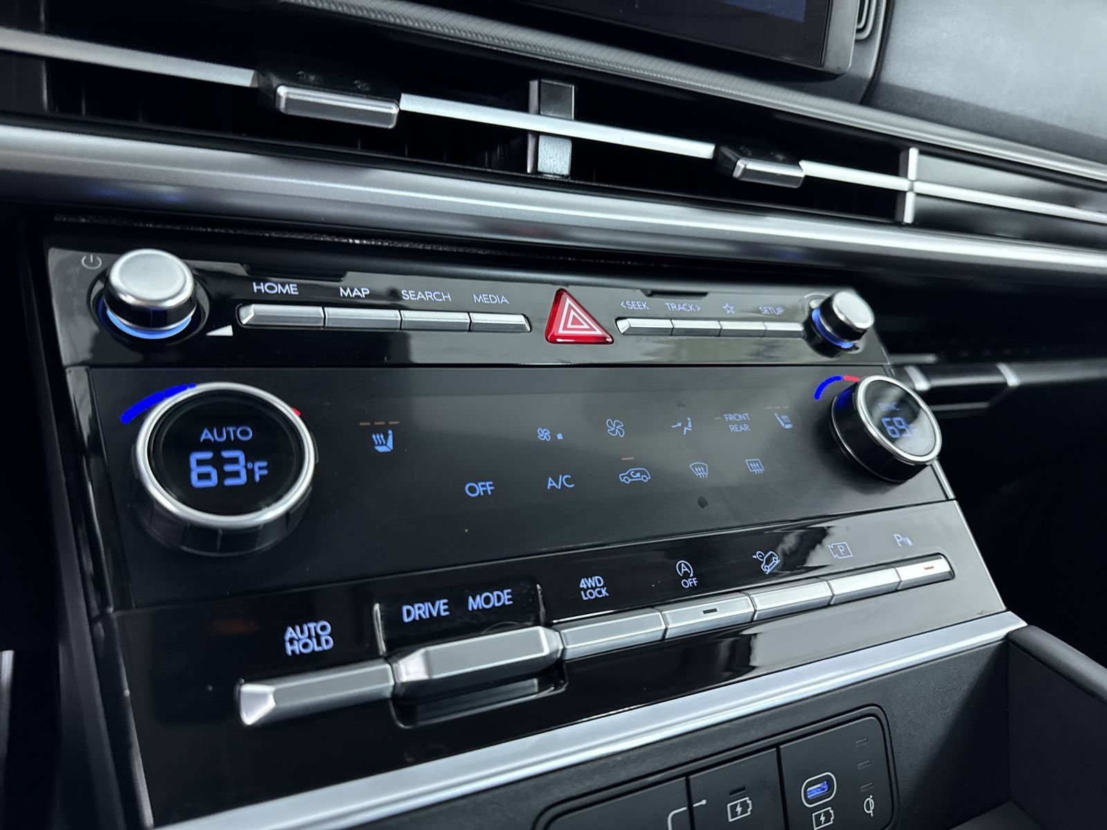 Certified Used 2024 Rockwood Green Hyundai XRT image 21