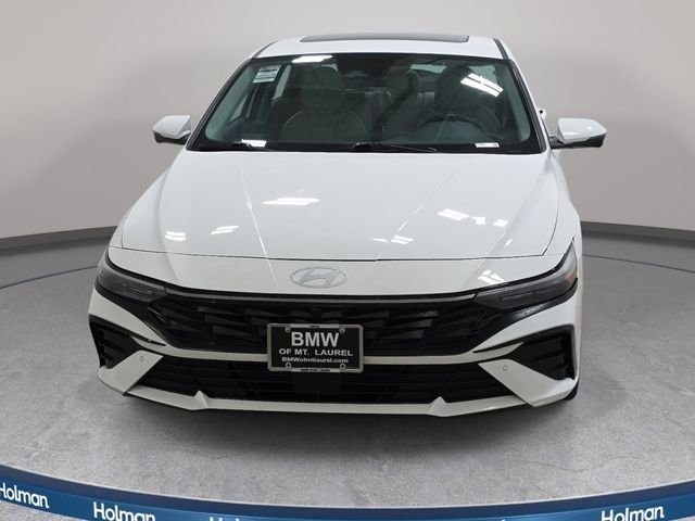 Used 2024 White Hyundai Limited image 3