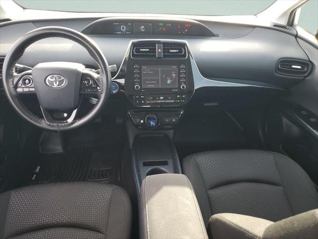 Certified Used 2021 CLASSIC SILVER MET Toyota  image 11