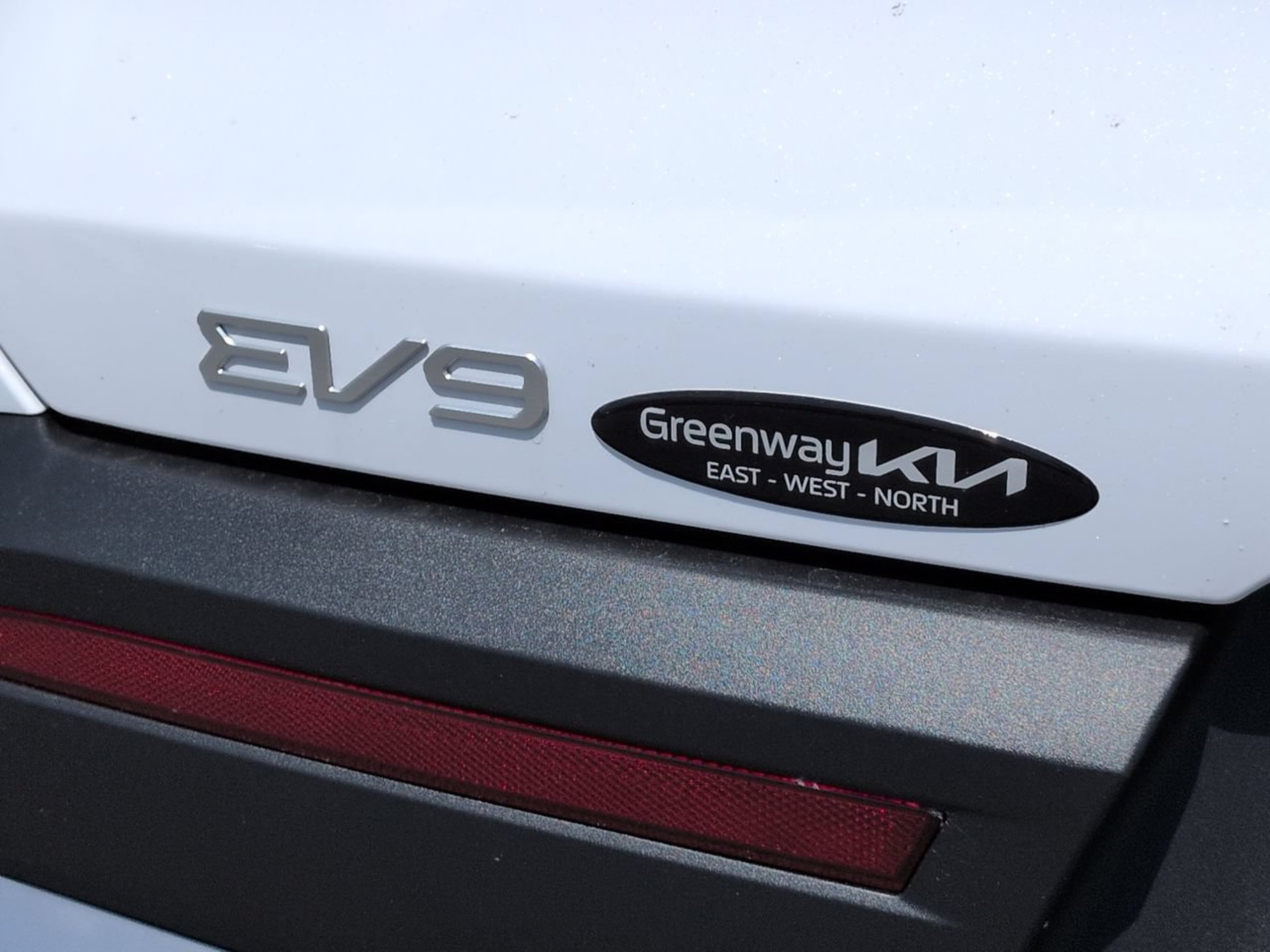 New 2026 Glacial White Pearl Kia Light RWD image 36