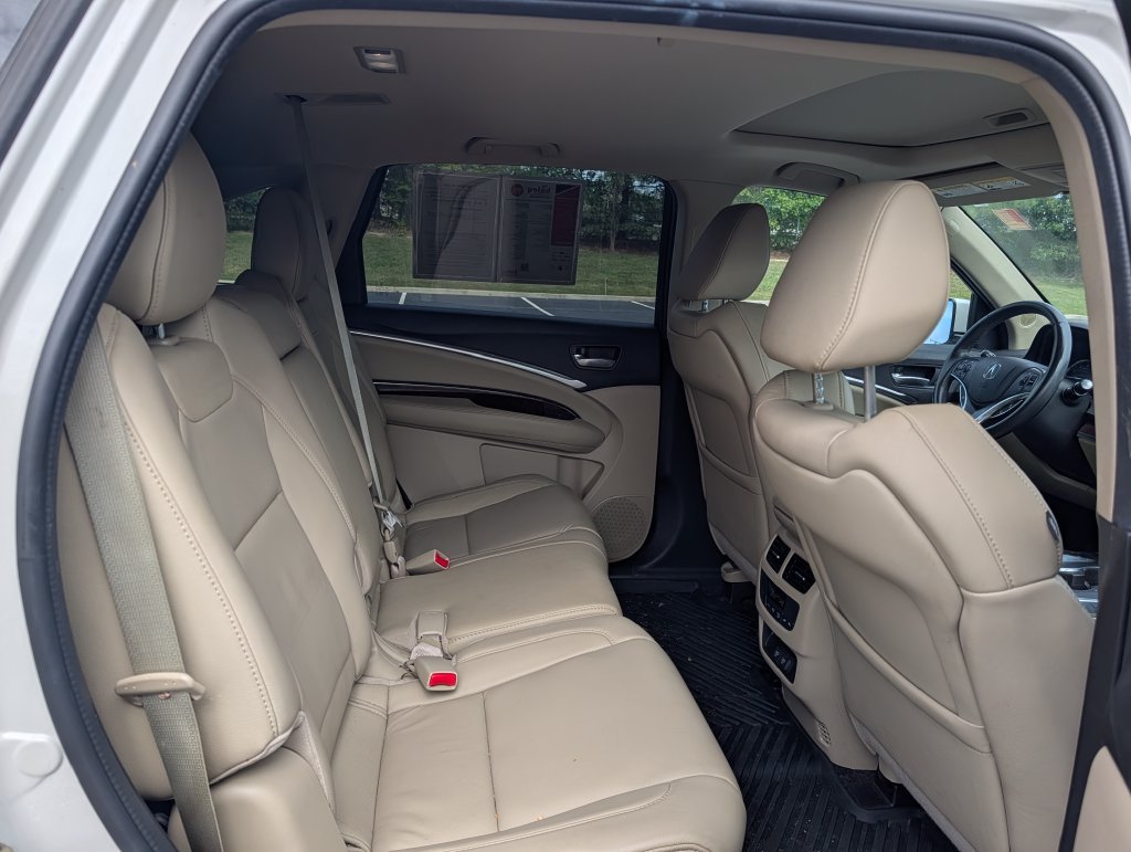 Used 2017 White Acura 3.5L image 17