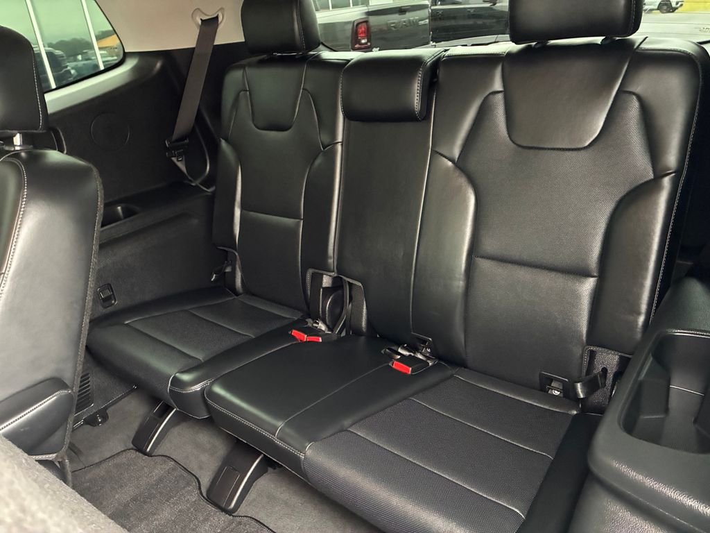 Certified Used 2024 White Kia S image 23
