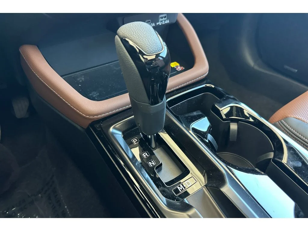 New 2026 ICE SILVER METALLIC Subaru Touring Hybrid image 21