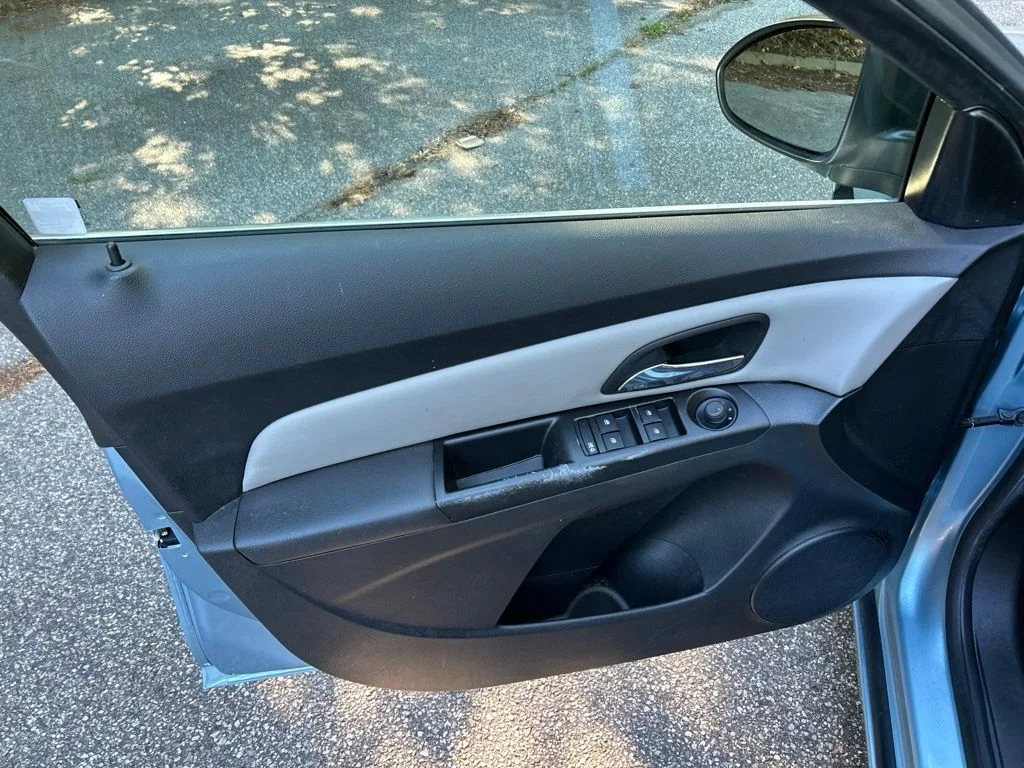 Used 2012 Blue Chevrolet LS image 13