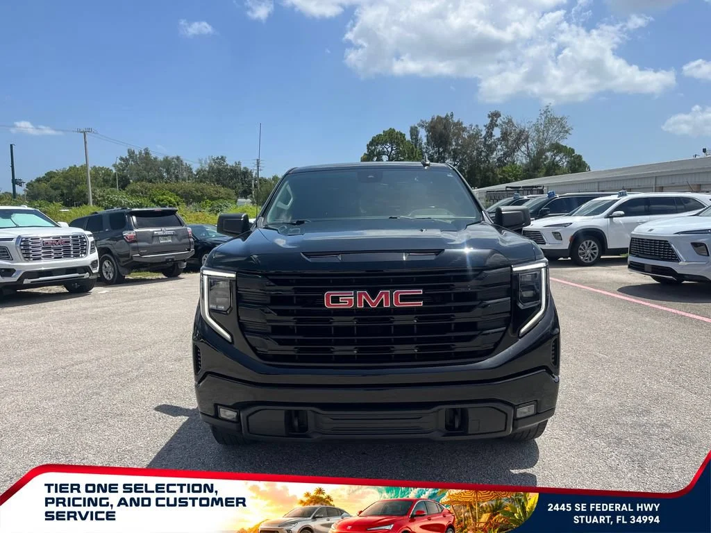 Certified Used 2022 ONYX BLACK GMC Elevation image 3