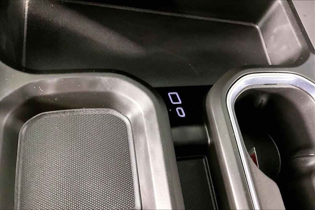 Used 2024 Silver GMC Denali image 16