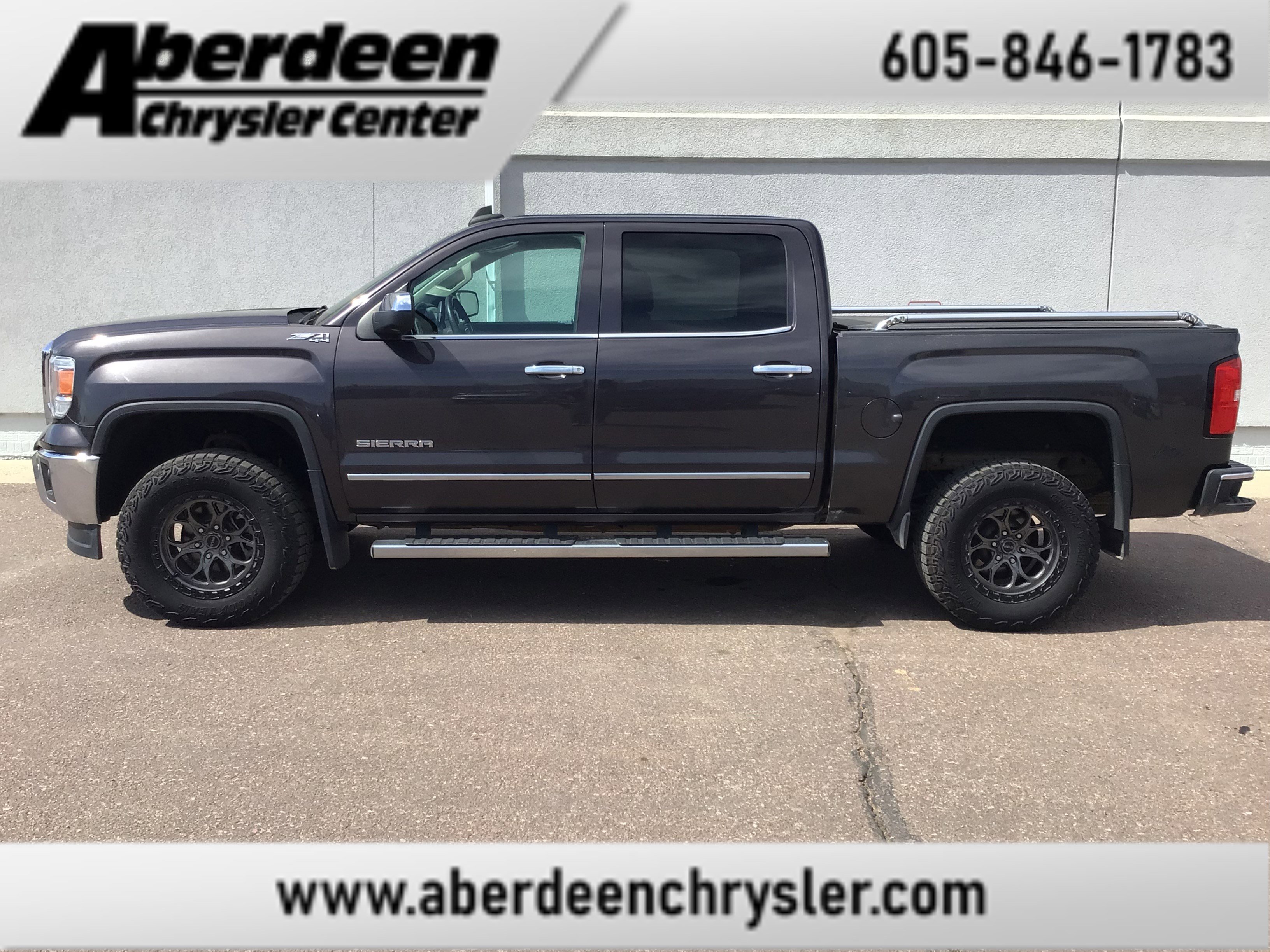 2015 GMC Sierra 4WD Crew Cab SLT SWB's photo
