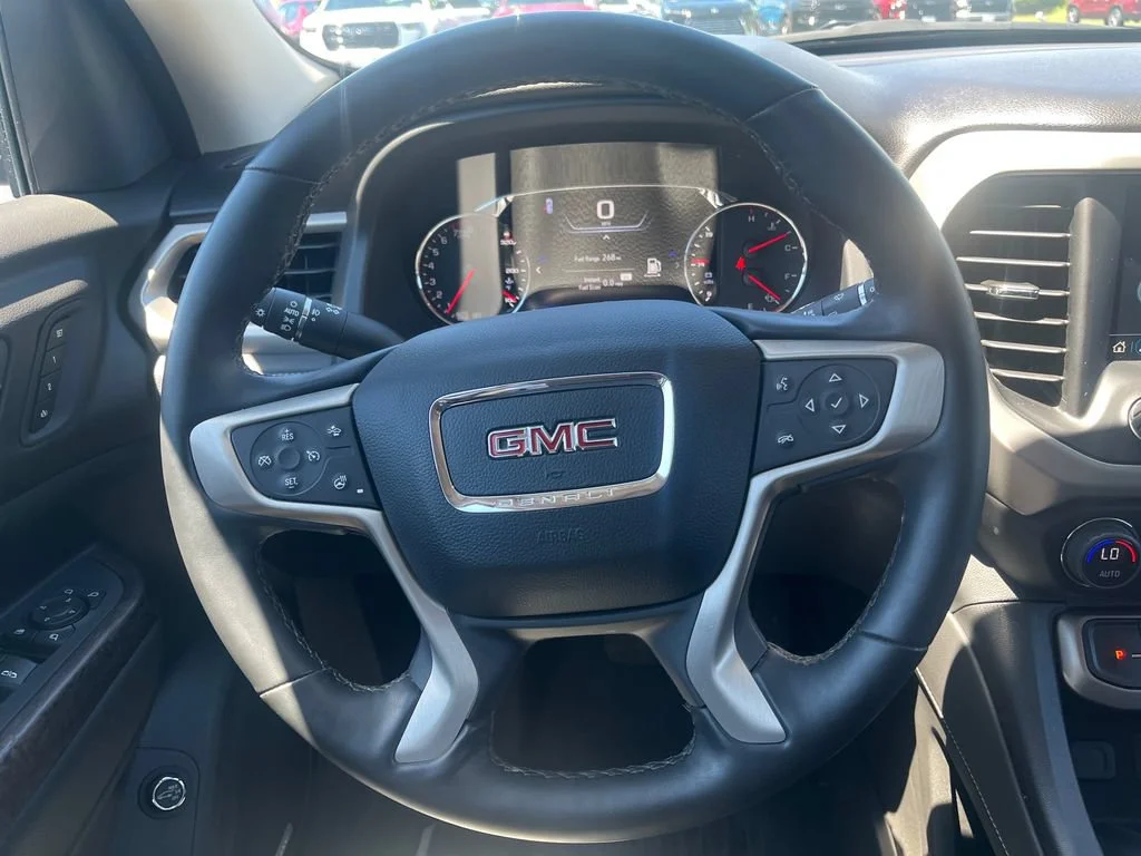 2023 GMC Acadia Denali - Photo 18