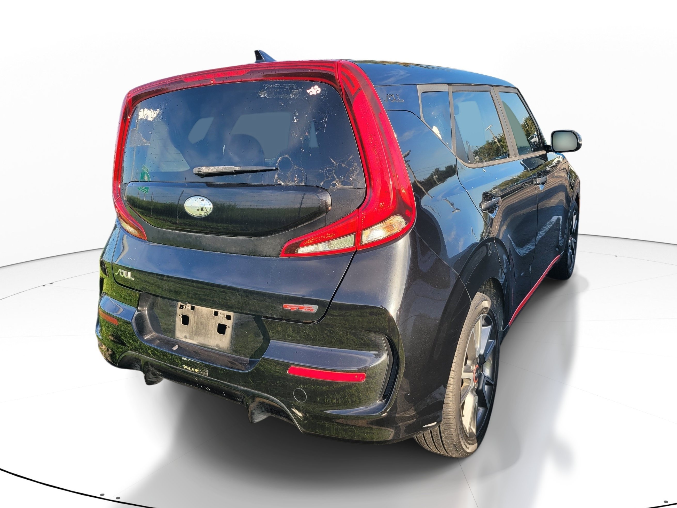 Used 2020 Cherry Black Kia GT-Line image 4