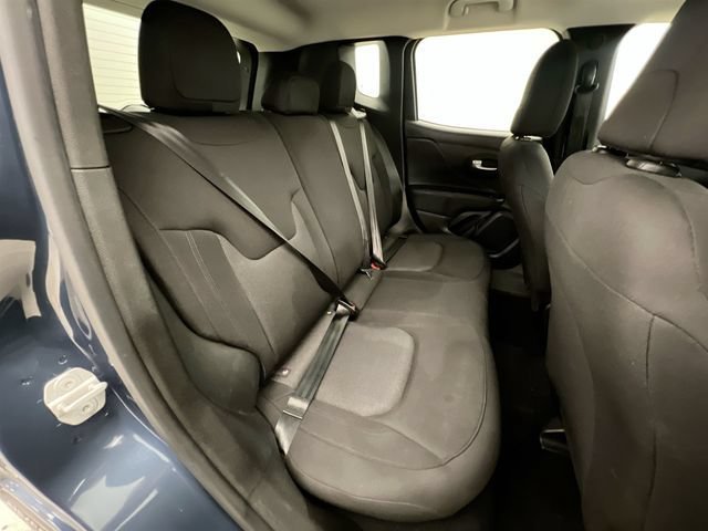 2023 Jeep Renegade Latitude - Photo 17