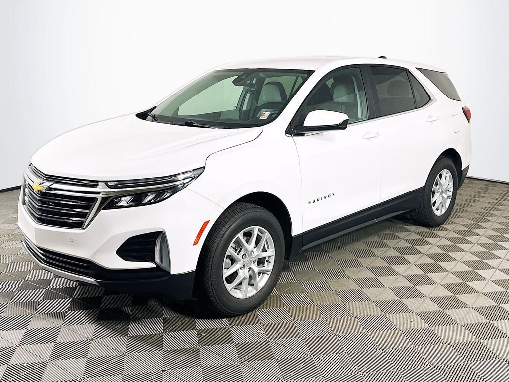 Used 2023 Summit White Chevrolet LT image 1