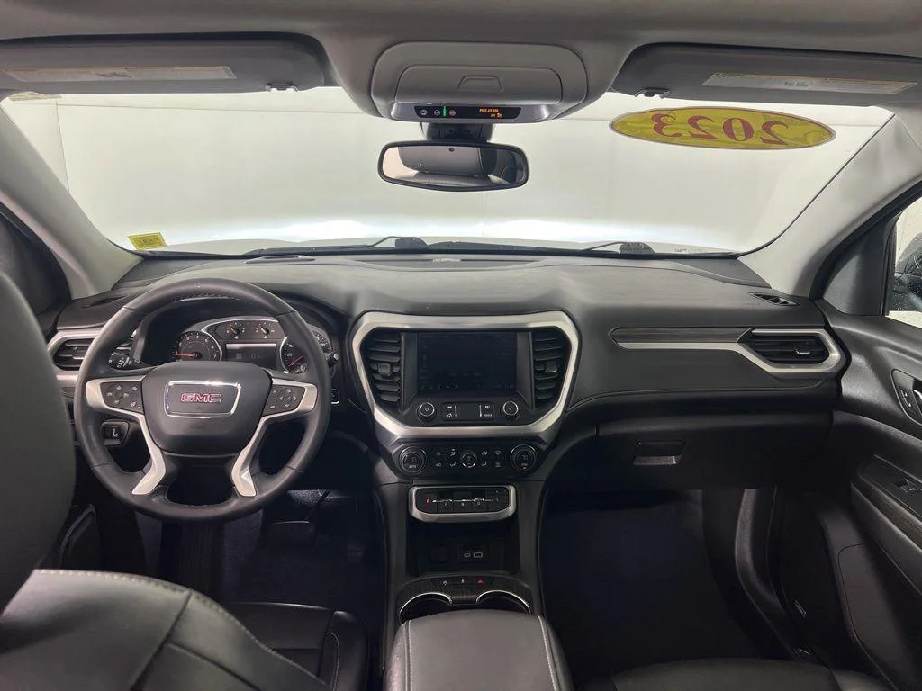 Used 2023 Sterling Metallic GMC SLT image 2