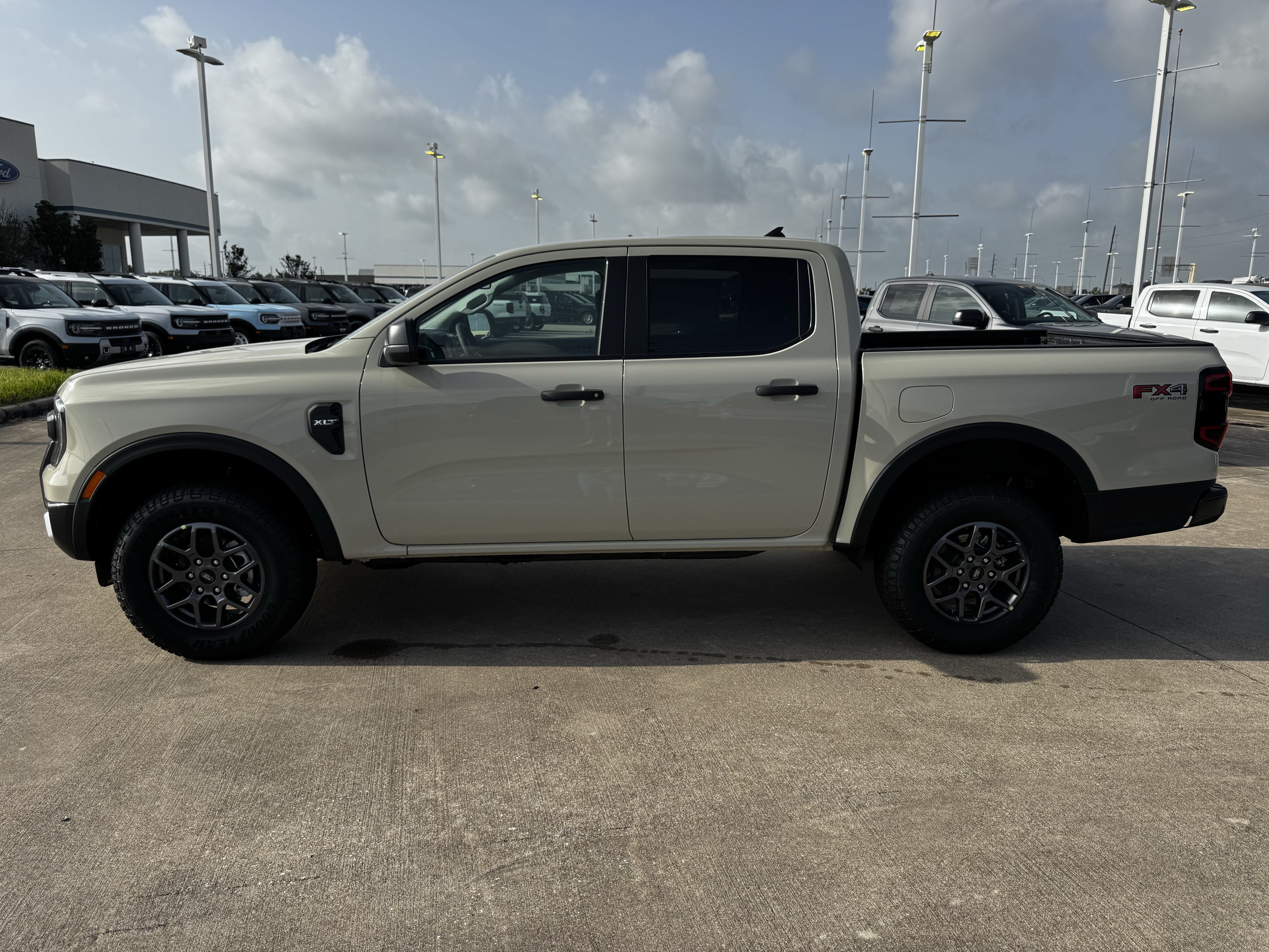 New 2026 Desert Sand Ford XLT image 4
