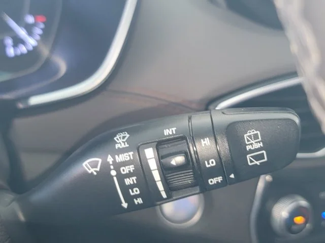 Certified Used 2019 Silver Hyundai Limited image 17