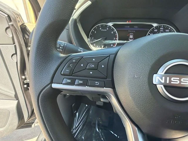 Used 2025 Gray Nissan SV image 30