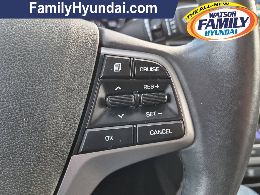 2017 Hyundai Elantra Limited - Photo 17