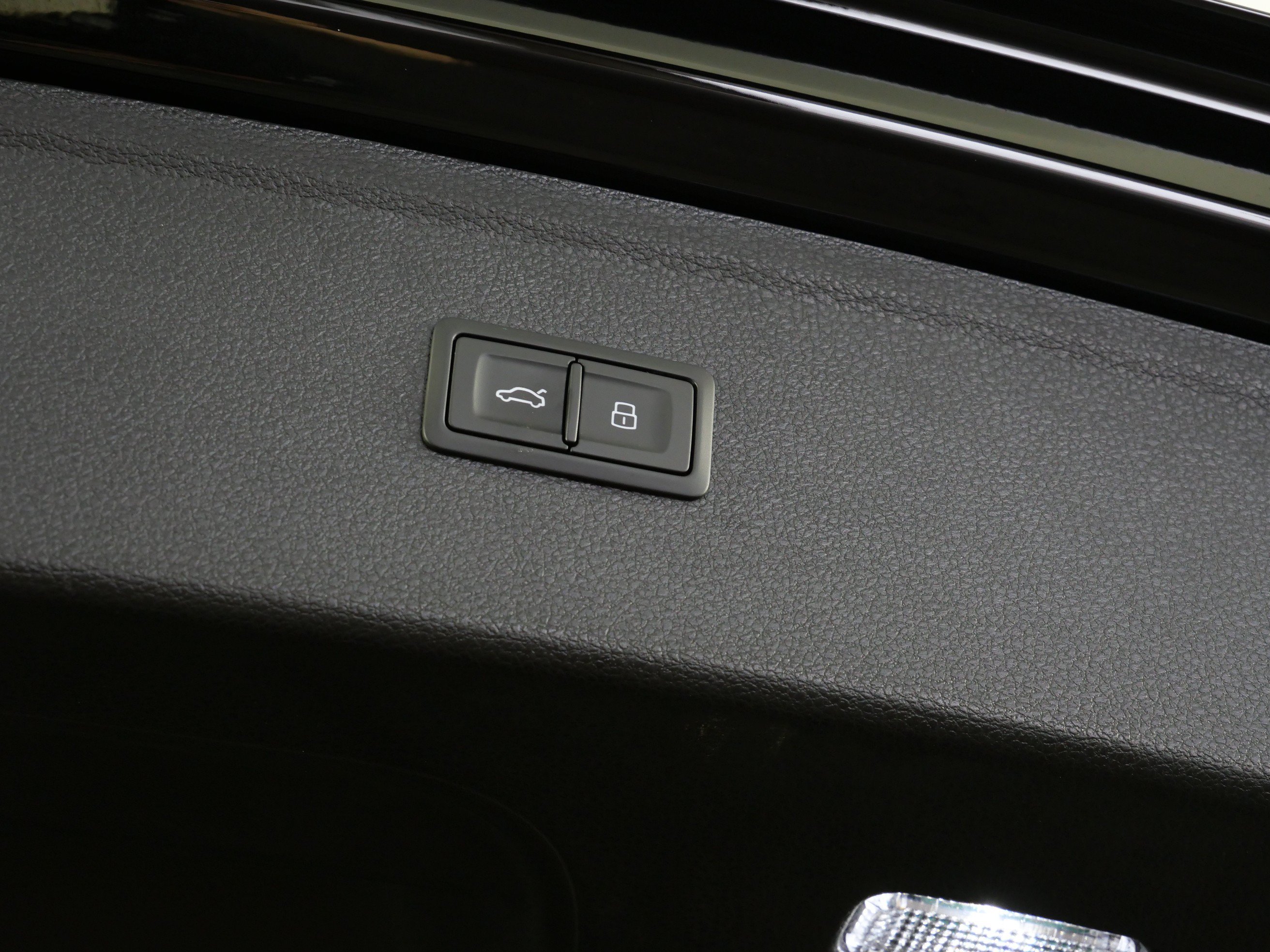 Used 2023 Brilliant Black Audi Premium Plus image 19