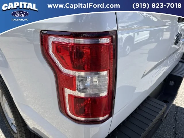 Used 2018 White Ford XL image 15